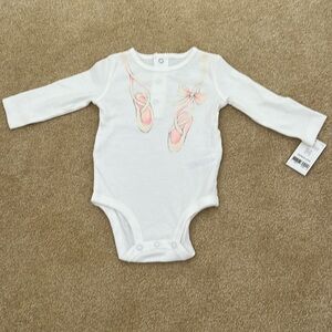 New Carter’s onesie